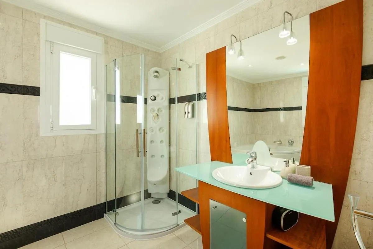 Villa Luna Ibiza Centre 8 Pax Puig D'en Valls